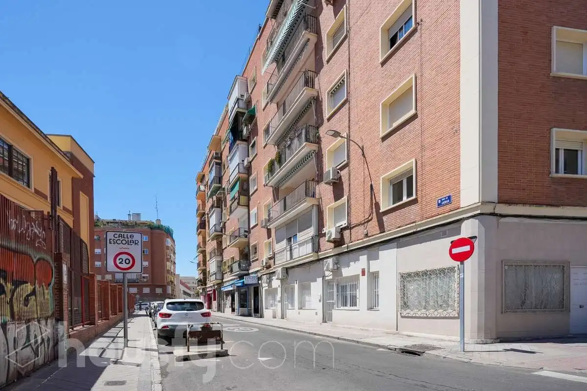 Exterior view of Flat for sale in Madrid  with Air Conditioner, Storage room and Furnished