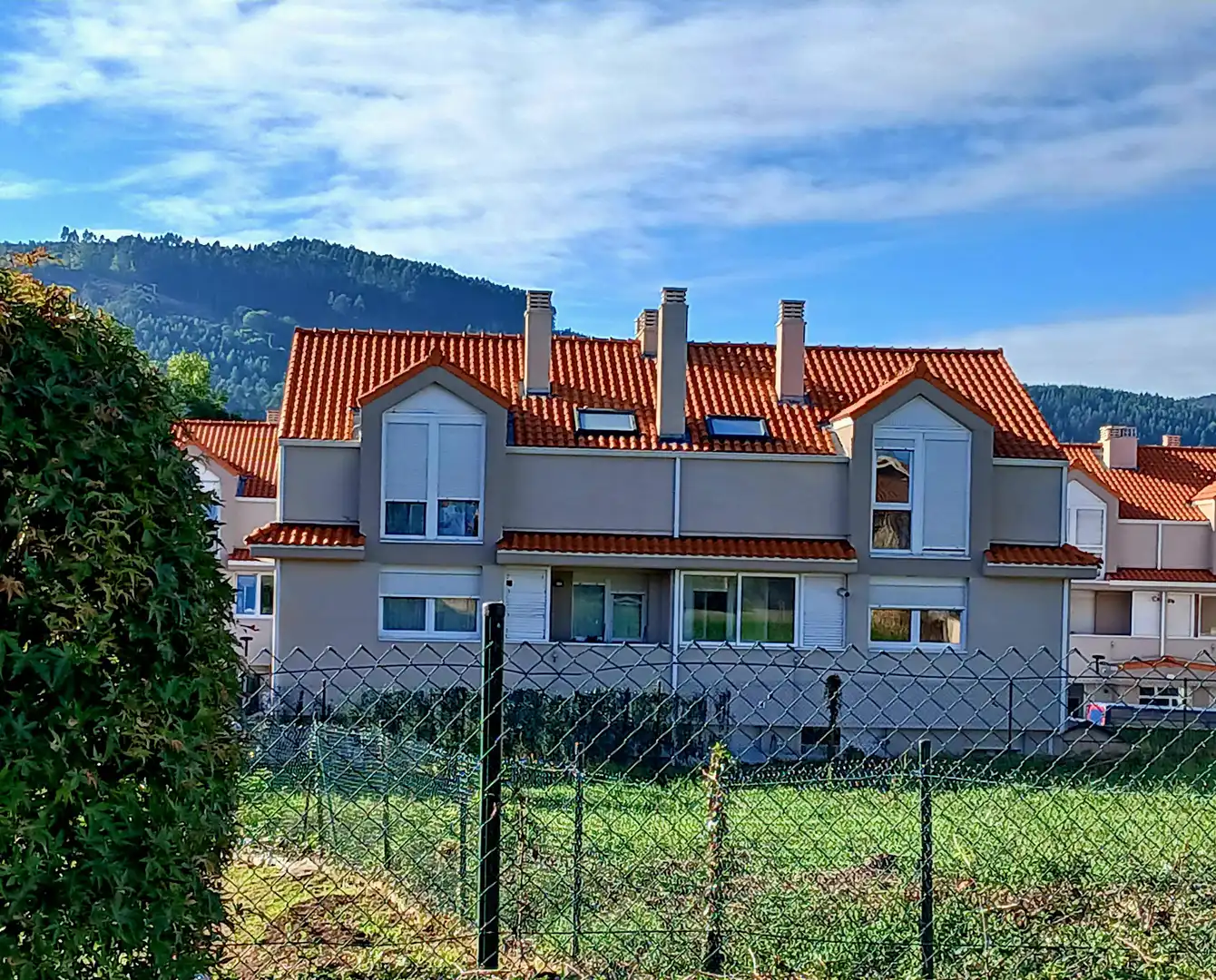 Vista exterior de Dúplex en venta en Penagos con Calefacción, Parquet y Amueblado