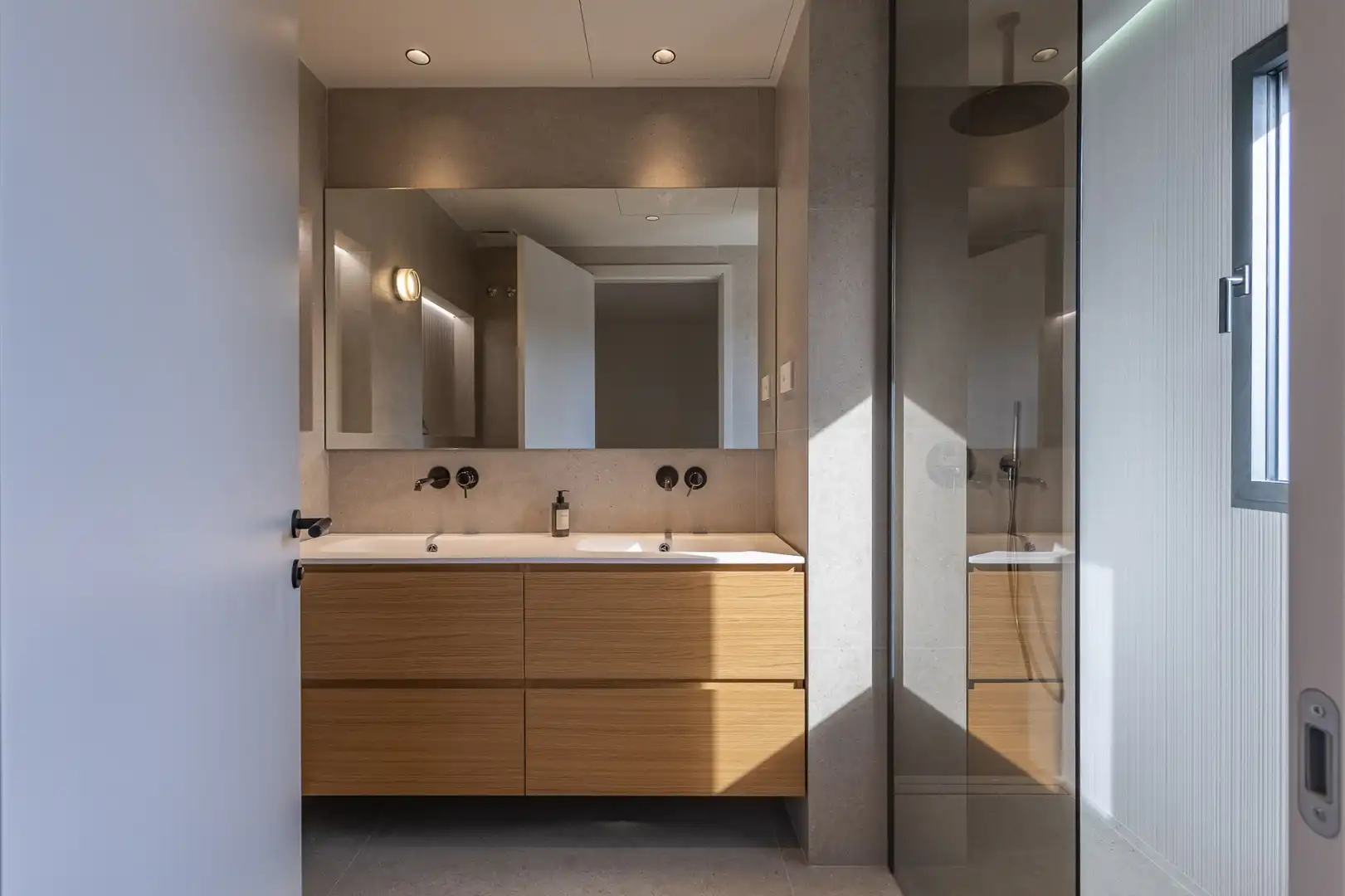 Bathroom of Houses for sale in Sant Cugat del Vallès  with Air Conditioner, Heating and Private garden