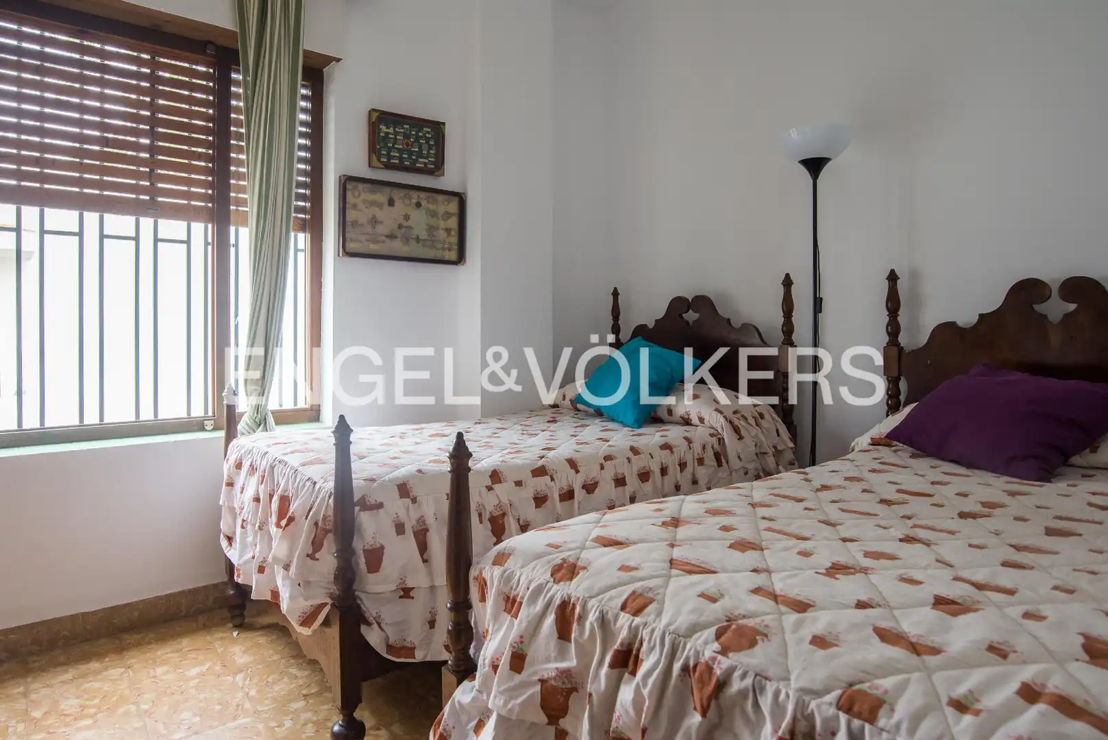 Dormitori de Casa o xalet en venda en Benicasim / Benicàssim amb Calefacció, Jardí privat i Terrassa