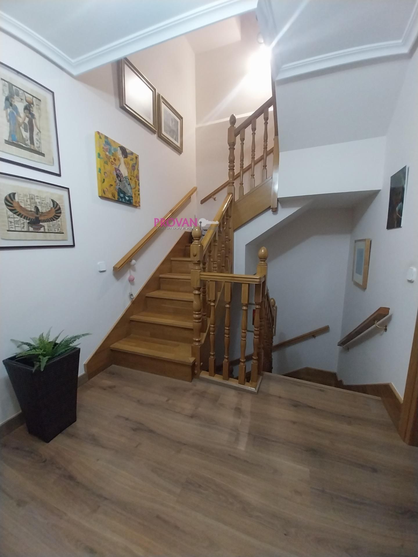 Casa adosada en venda en Alcalá de Henares amb Calefacció, Jardí privat i Traster