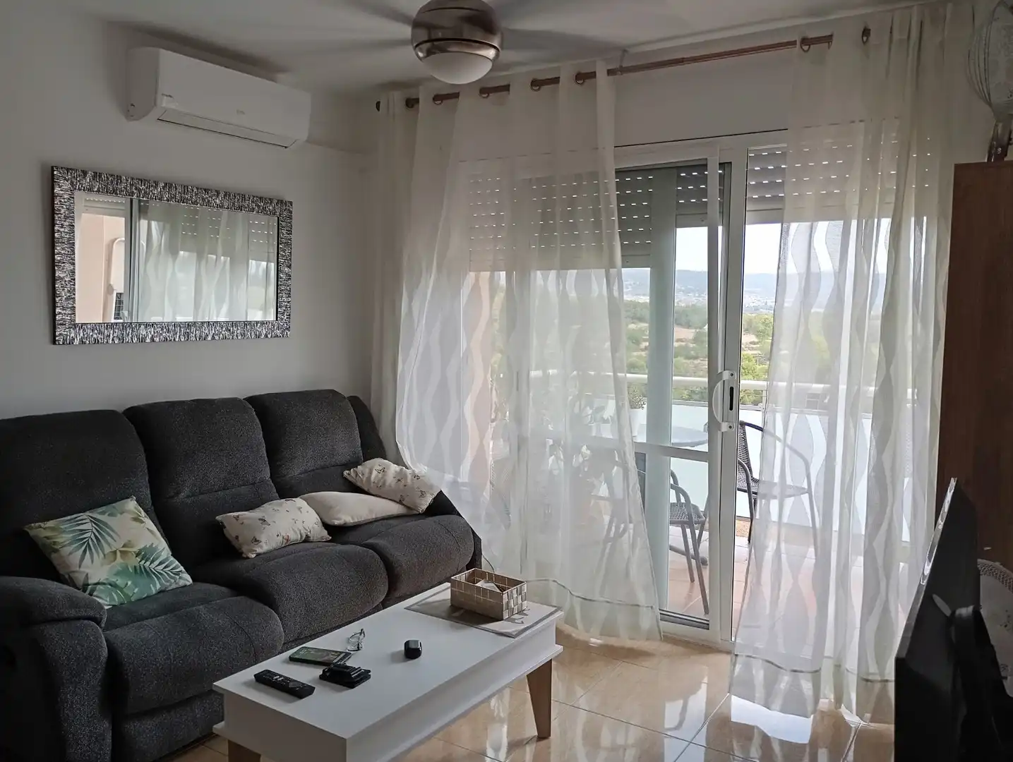 Living room of Duplexes for sale in Creixell  with Air Conditioner, Heating and Terrace