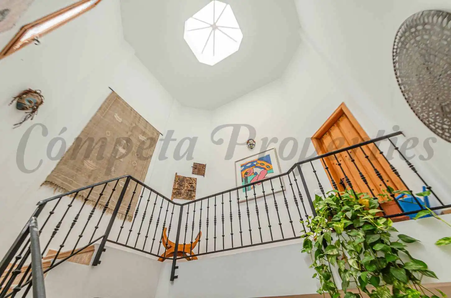 Country homes for sale in Cómpeta  with Air Conditioner, Private garden and Terrace