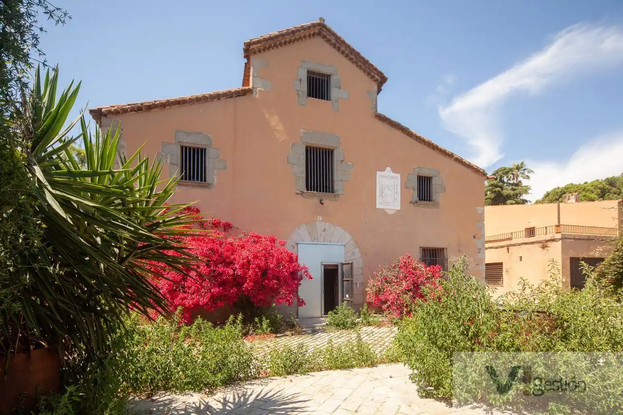 Haus zum Verkauf in cami de mataro
