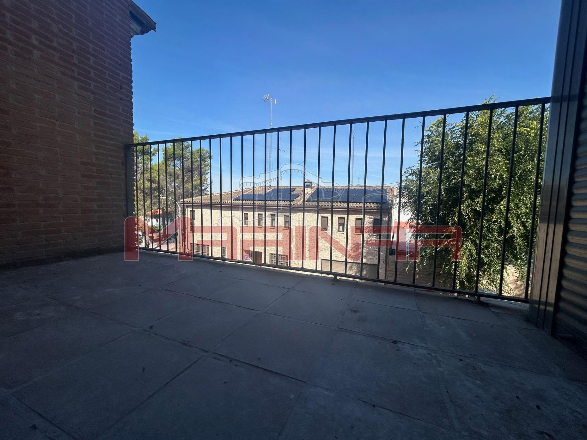 Vista exterior de Dúplex en venda en Seseña