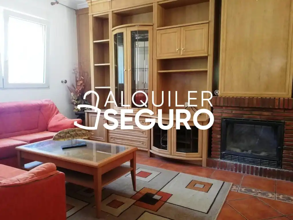 Sala de estar de Casa o chalet de alquiler en Colmenar Viejo con Calefacción, Terraza y Amueblado