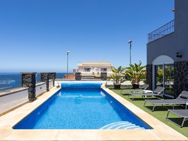 Casa con piscina in vendita a De La Lancha