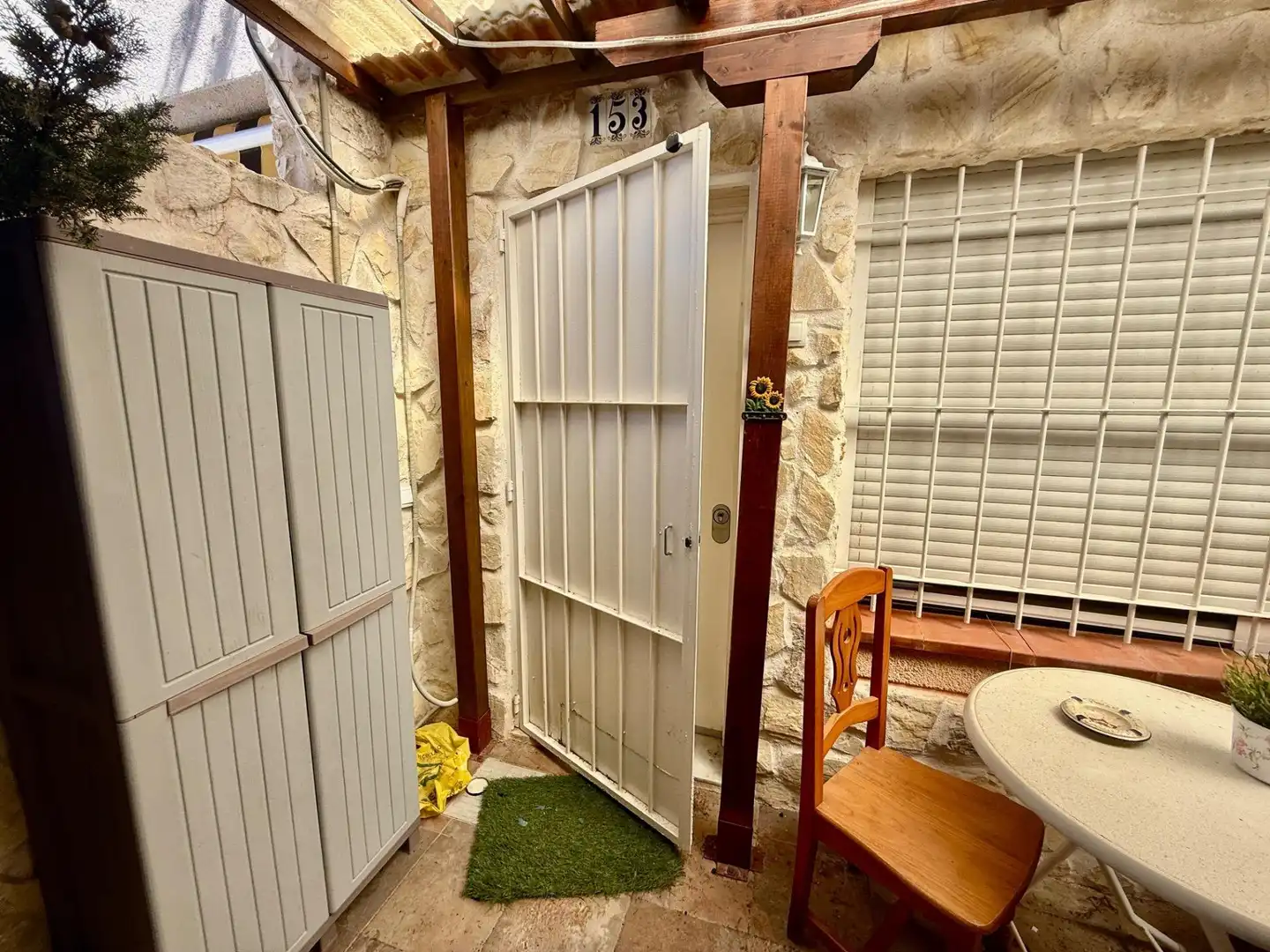 Finca rústica en venta en Torrevieja con Piscina y Piscina comunitaria