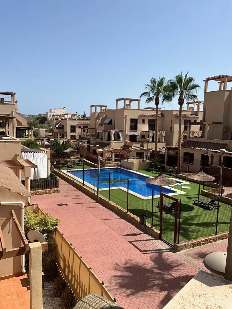 Piso con piscina en venta en Los Collados-Los Geraneos