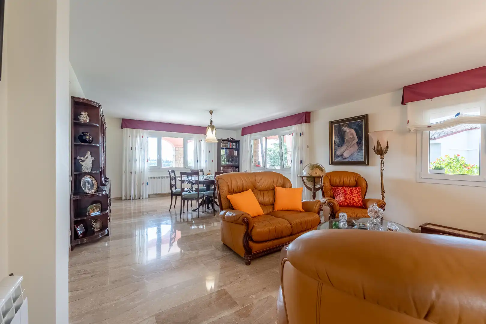 Sala de estar de Casa o chalet en venta en Badalona con Aire acondicionado, Calefacción y Jardín privado