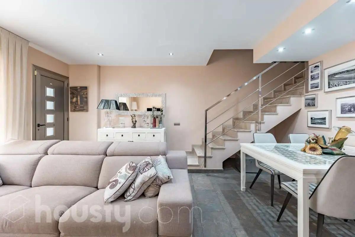 Terraced house with terrace for sale in Saligar ., imagen 10