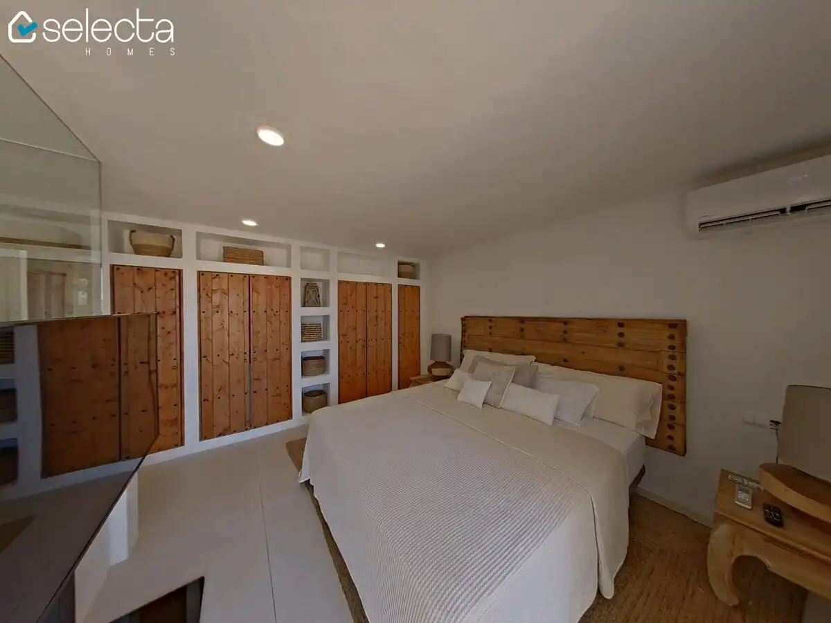 Schlafzimmer von Haus oder Chalet zum Verkauf in Dénia mit Klimaanlage, Heizung und Terrasse