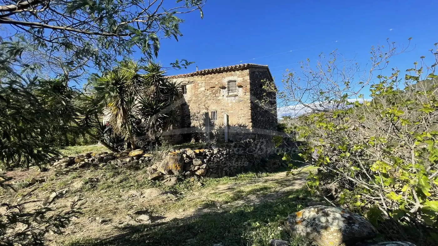 Finca rústica en venta en Vilajuïga