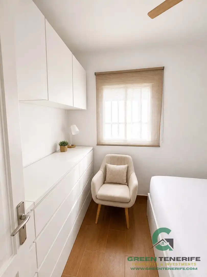 Bedroom of Flat for sale in Adeje  with Terrace, Swimming Pool and Balcony