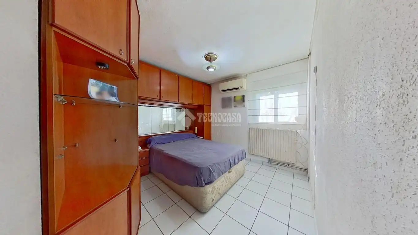 Bedroom of Flat for sale in Badia del Vallès  with Air Conditioner, Storage room and Balcony
