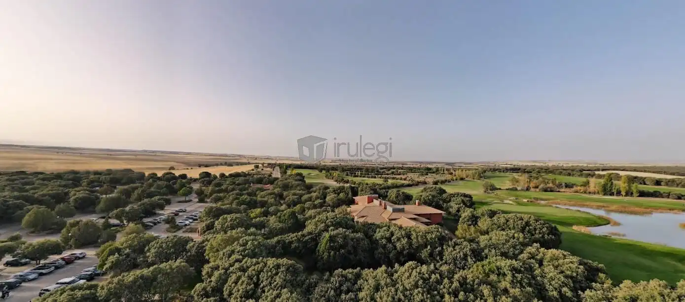 Terreny residencial en venda a Calle CLUNIA, imagen 3