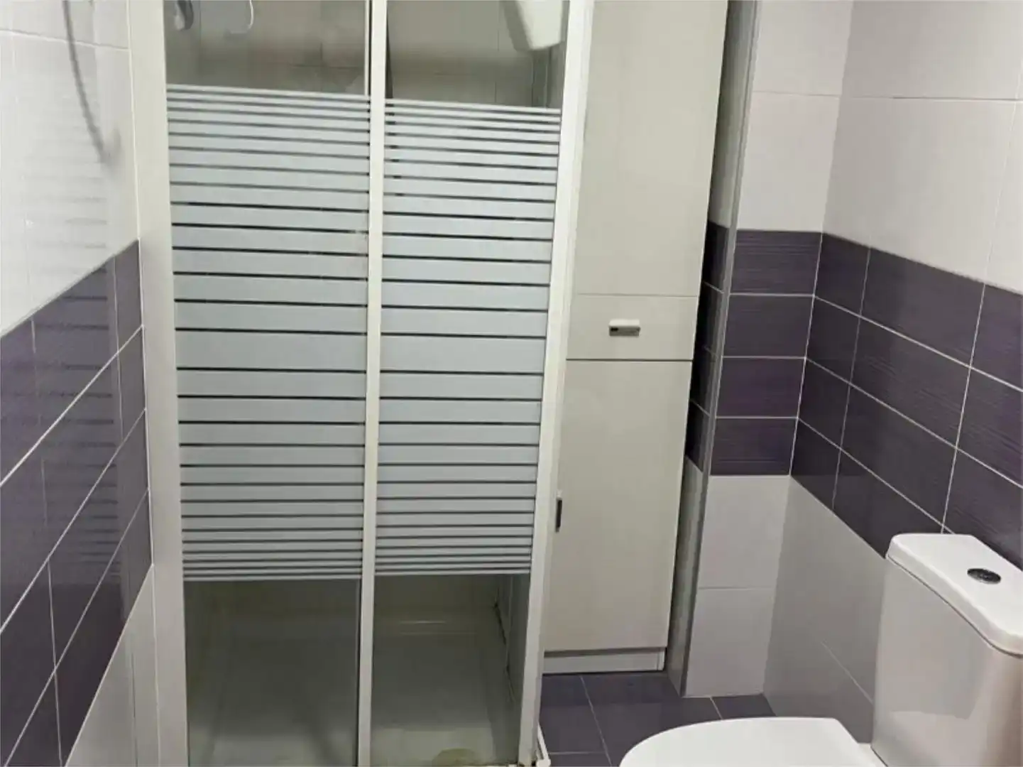 Bany de Casa o xalet de lloguer en La Pobla de Vallbona amb Aire condicionat i Piscina