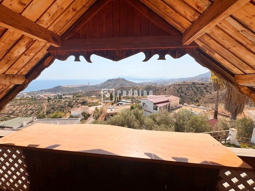 Casa o xalet de lloguer en Rincón de la Victoria amb Terrassa i Moblat