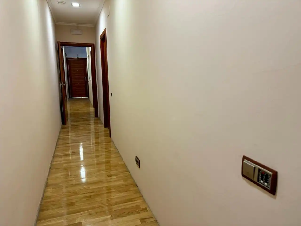 Local comercial en venta en Carrer Montiu, imagen 9