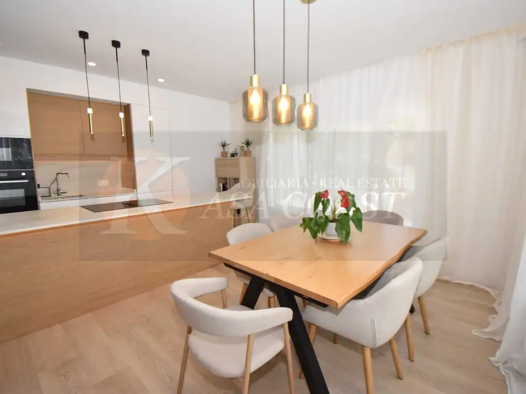 Dining room of Houses for sale in Fuengirola  with Air Conditioner, Private garden and Terrace