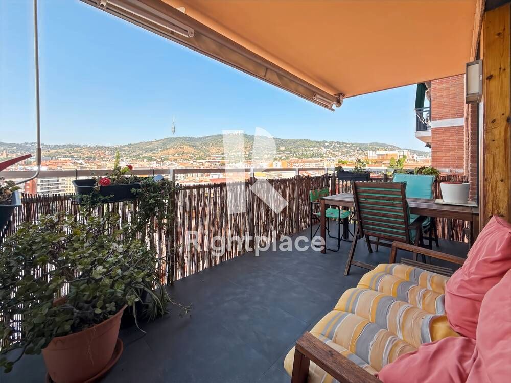 Terrace of Flat to rent in  Barcelona Capital  with Air Conditioner, Heating and Furnished