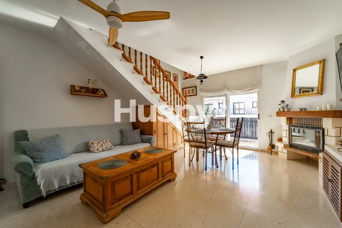 Wohnung mit Balkon zum Verkauf in Calle Carlos Cano, imagen 2