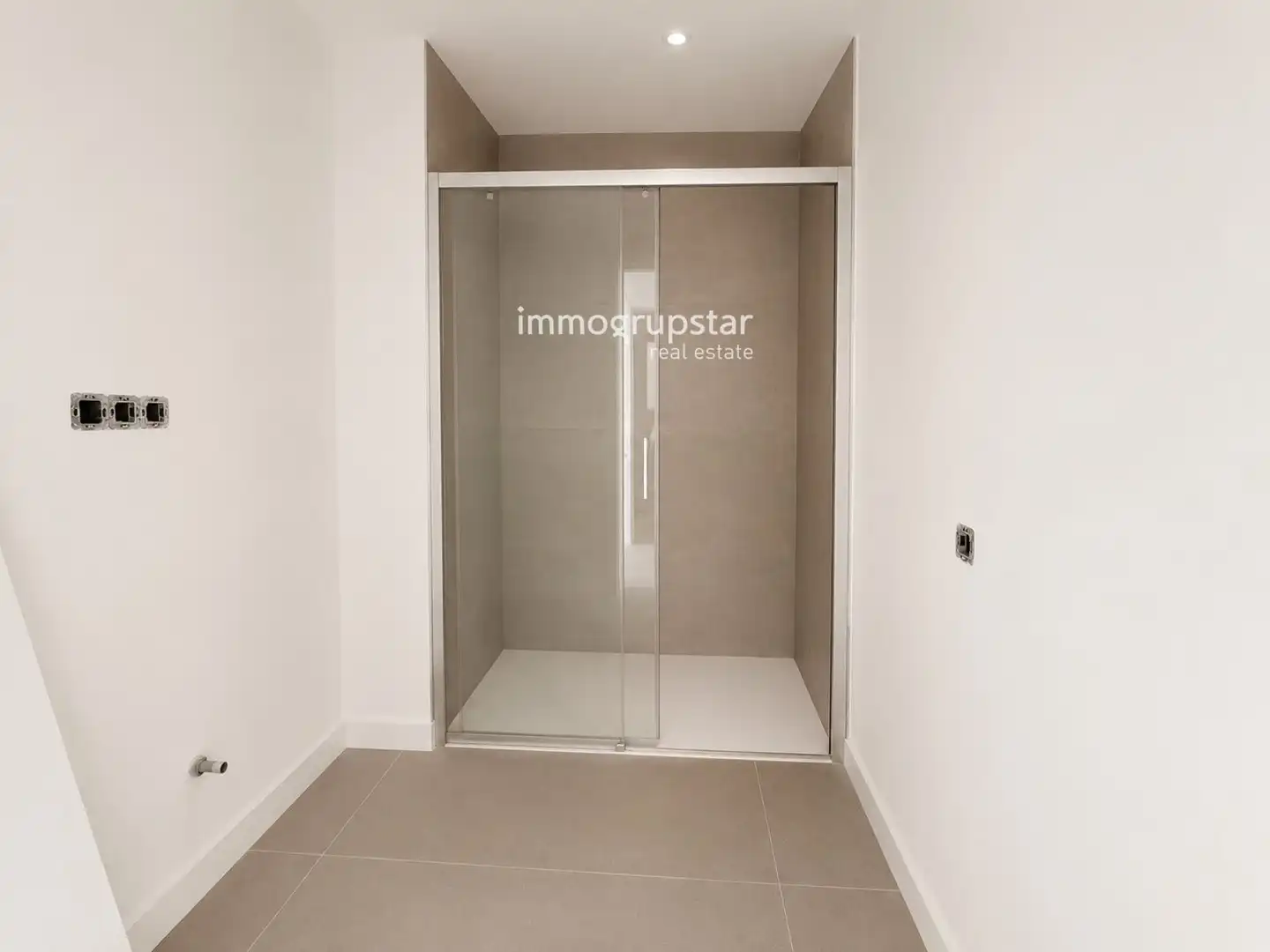 Baño de Piso en venta en Palamós con Aire acondicionado, Calefacción y Terraza