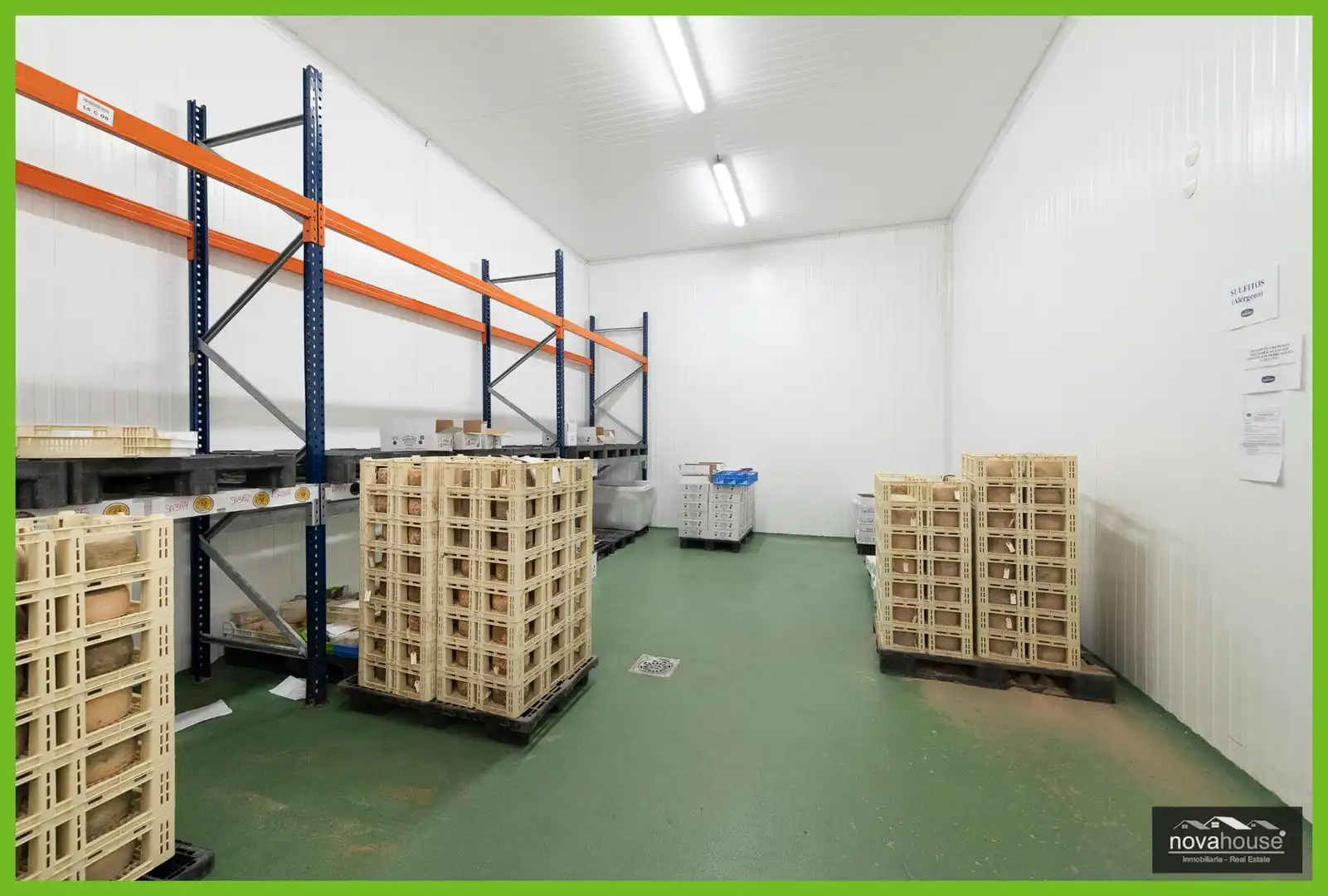 Nave industrial en venta en Málaga