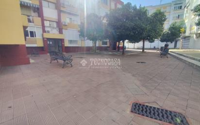 Vista exterior de Pis en venda en  Huelva Capital