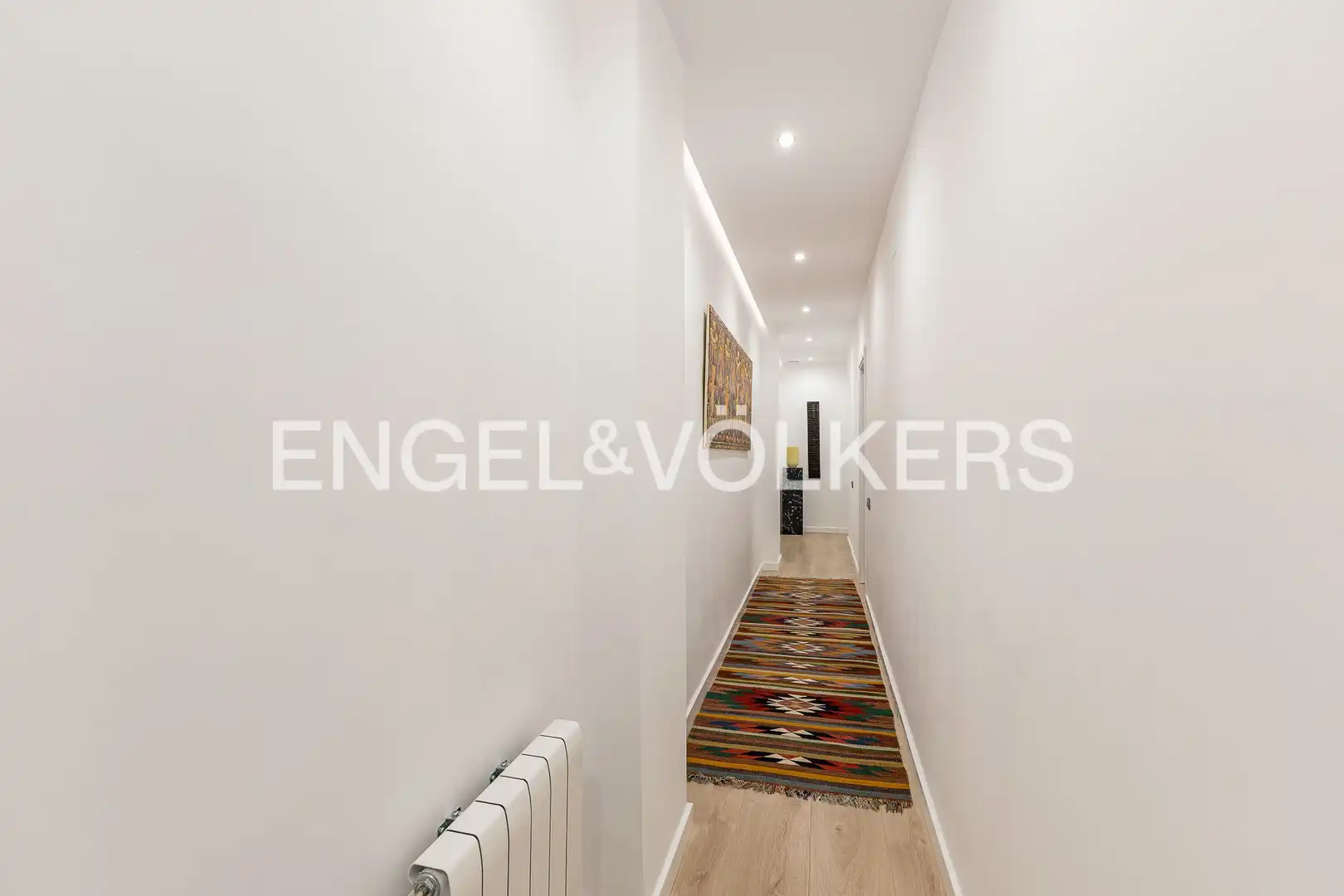 Flat for rent in Barcelona  with Air Conditioner, Heating and Private garden