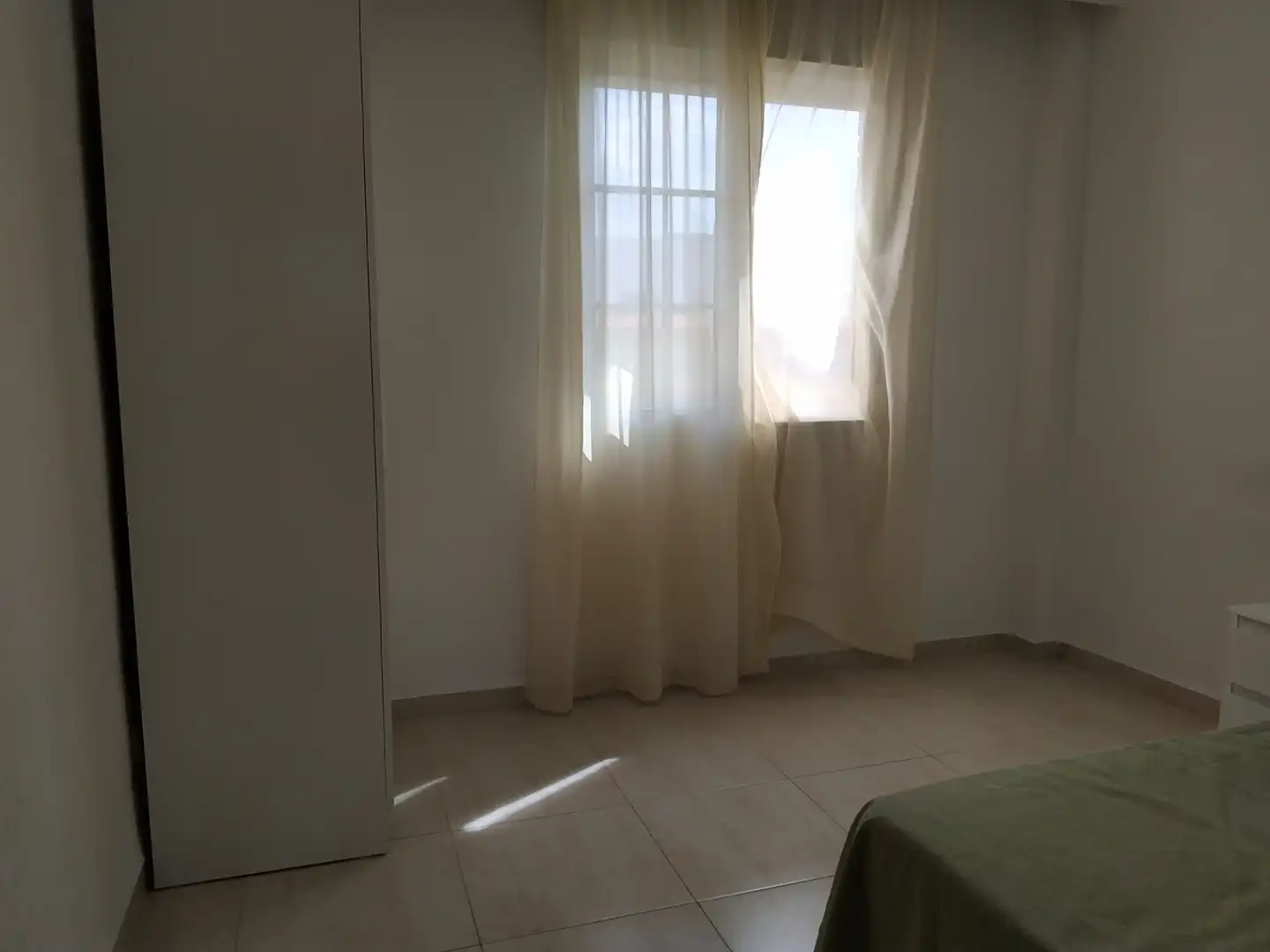 Piso de alquiler en Calle los Milanos, 10, Nuevo Parque - Los Rosales - Tráfico Pesado