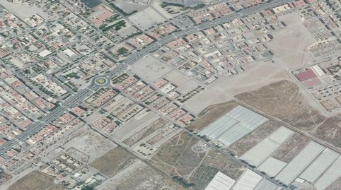 Foto 3 de Piso en venta en Moscu 2, San Isidro - Campohermoso, Níjar