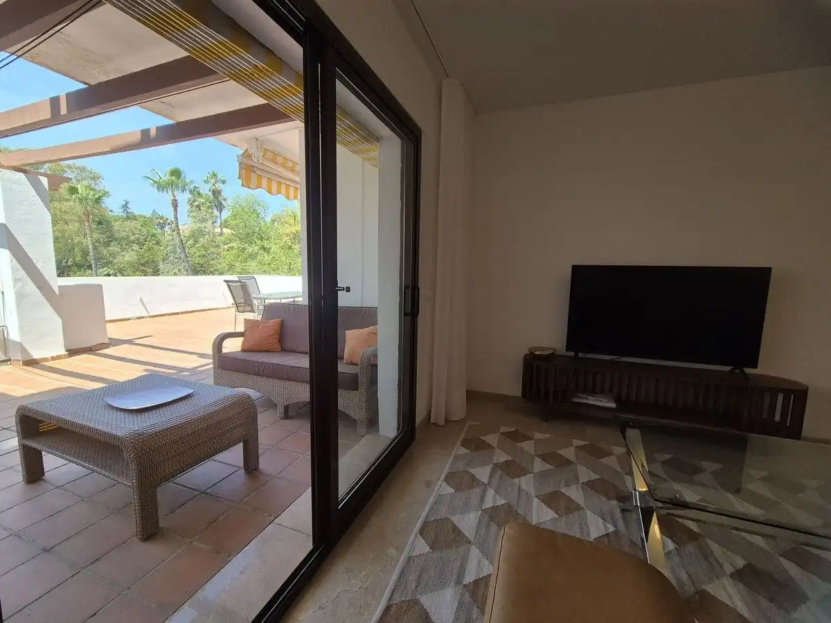 Sala d'estar de Apartament de lloguer en Marbella amb Aire condicionat, Calefacció i Terrassa