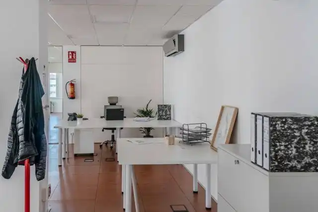 Oficina en venda a Fernando de Casas Novoa, 35, San Lázaro - Meixonfrío