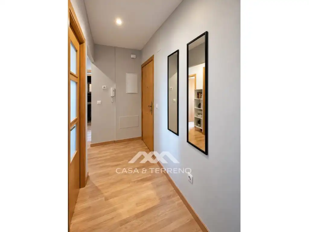 Wohnung zur Miete in Calle Mar Cantábrico, Poniente - Faro