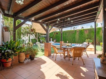 Villa avec piscine à vendre à Calle Juan de Loxa