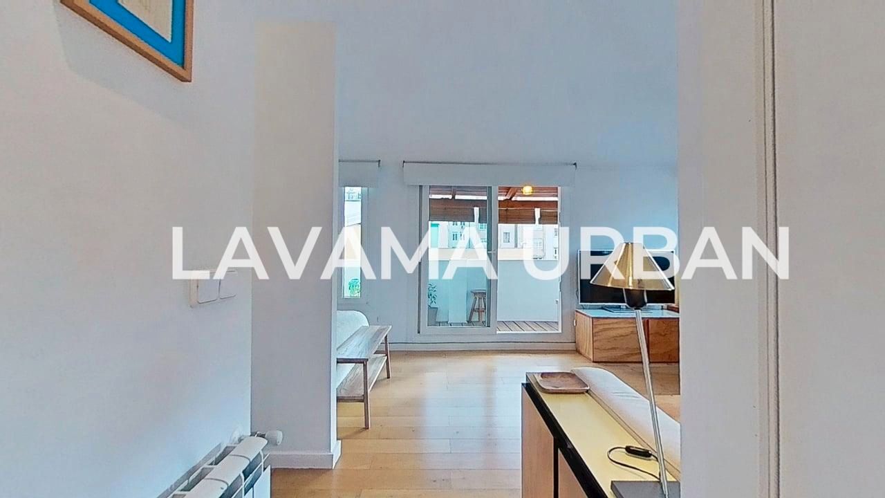 Piso en venta en Travesía de la Parada, Universidad - Malasaña, Centro