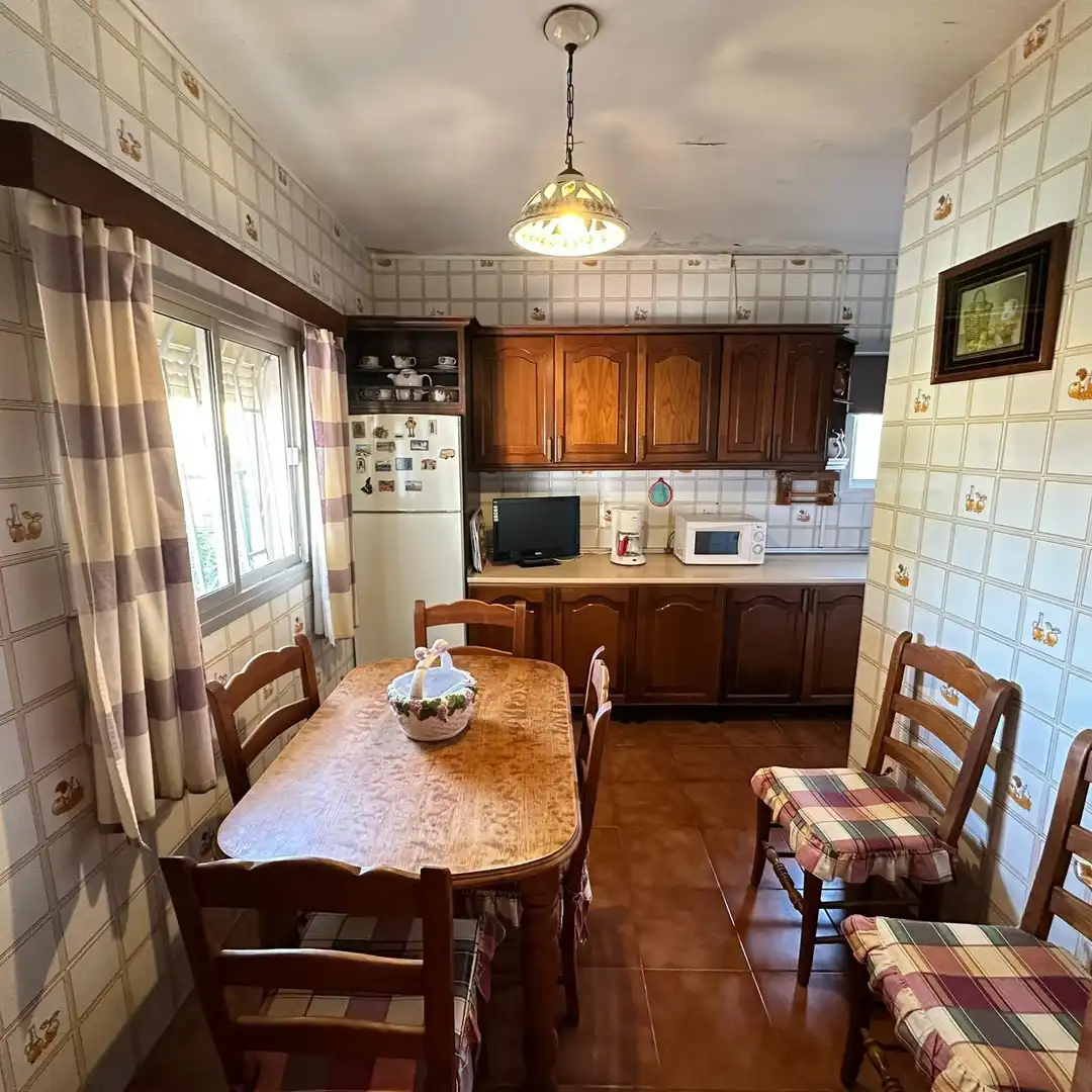 Cuina de Casa o xalet en venda en Algeciras