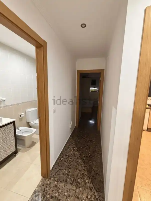 Flat for sale in Silla  with Air Conditioner, Heating and Balcony