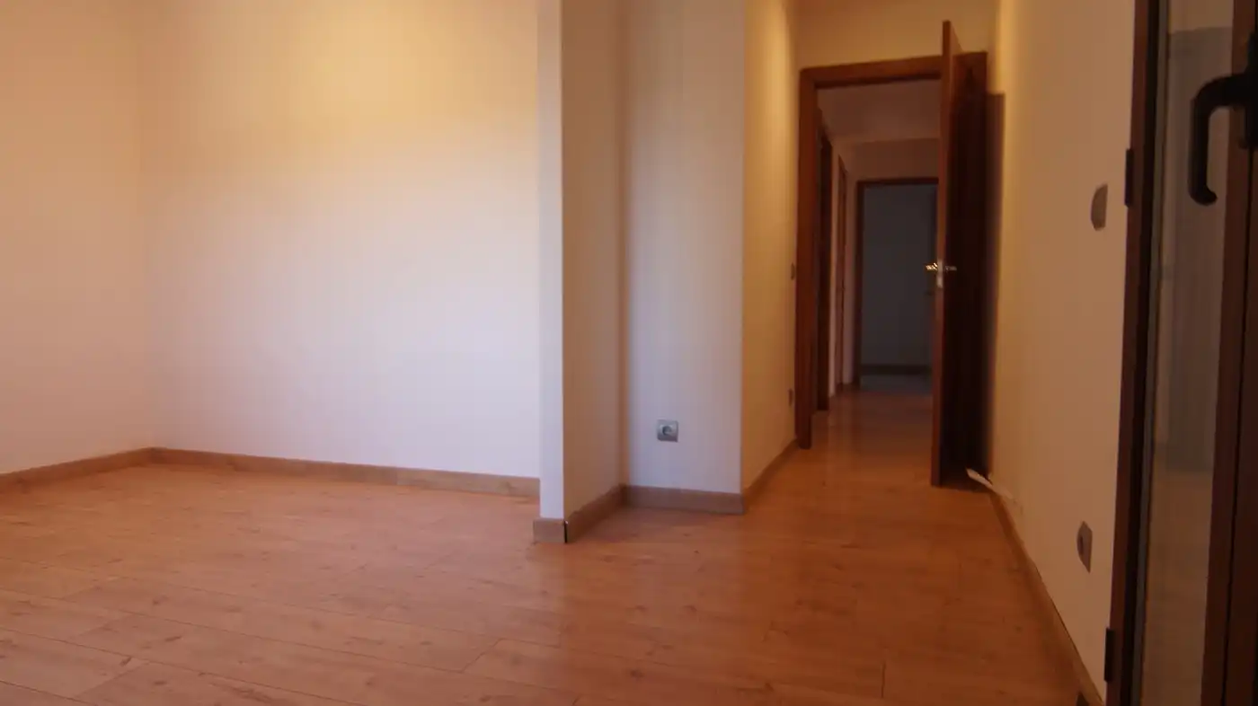 Casa o xalet en venda en El Catllar  amb Parquet, Terrassa i Piscina