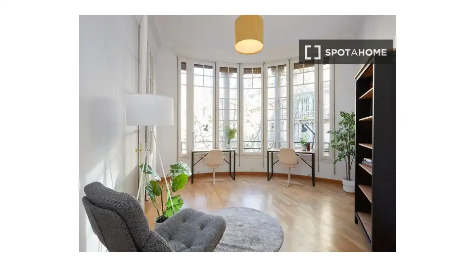Flat with terrace to rent in Eixample, imagen 6