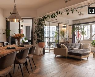Sala d'estar de Pis de lloguer en  Barcelona Capital amb Aire condicionat, Calefacció i Moblat