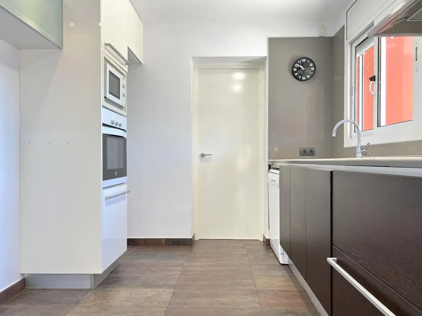 Kitchen of Houses for sale in Sant Pere Pescador  with Air Conditioner, Heating and Private garden