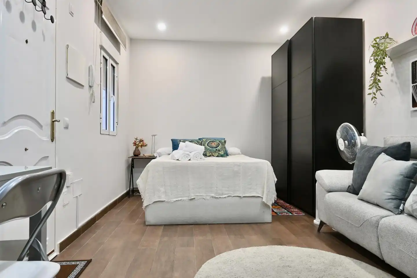 Bedroom of Study for rent in Madrid  with Air Conditioner, Heating and Furnished