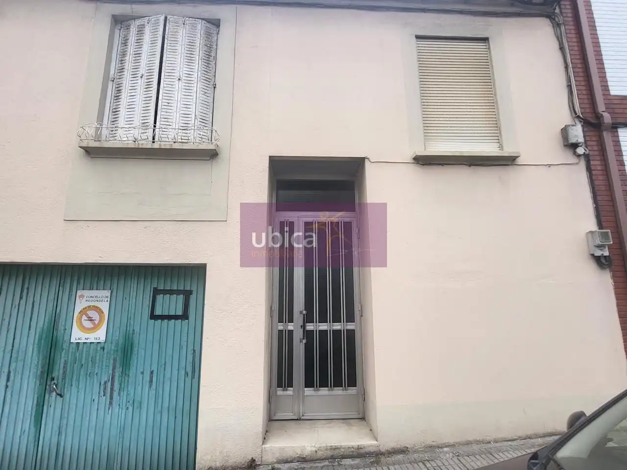 Vista exterior de Casa o xalet en venda en Redondela amb Calefacció, Jardí privat i Terrassa