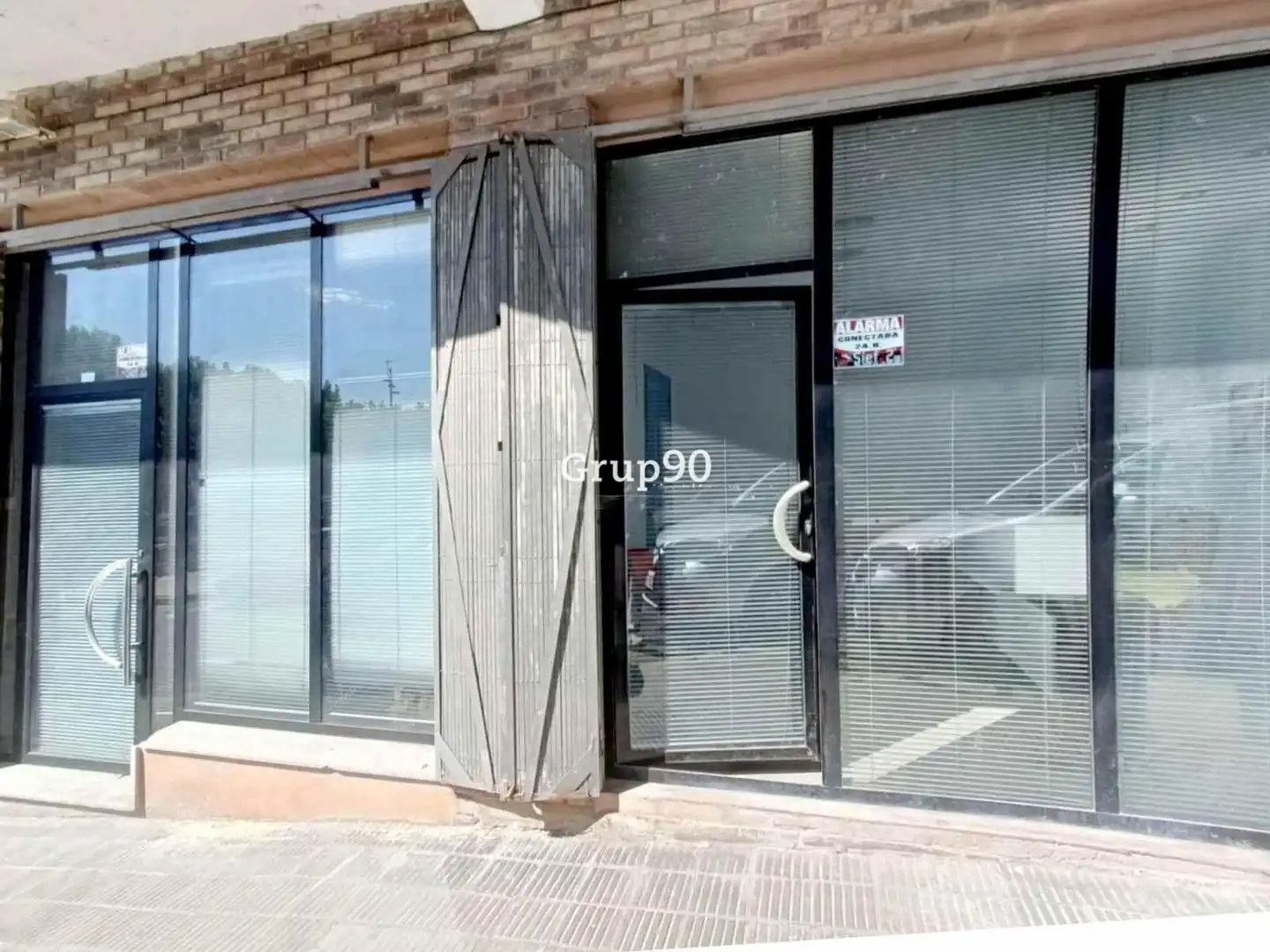 Local comercial en venda a Calle ISAAC ALBENIZ, imagen 5