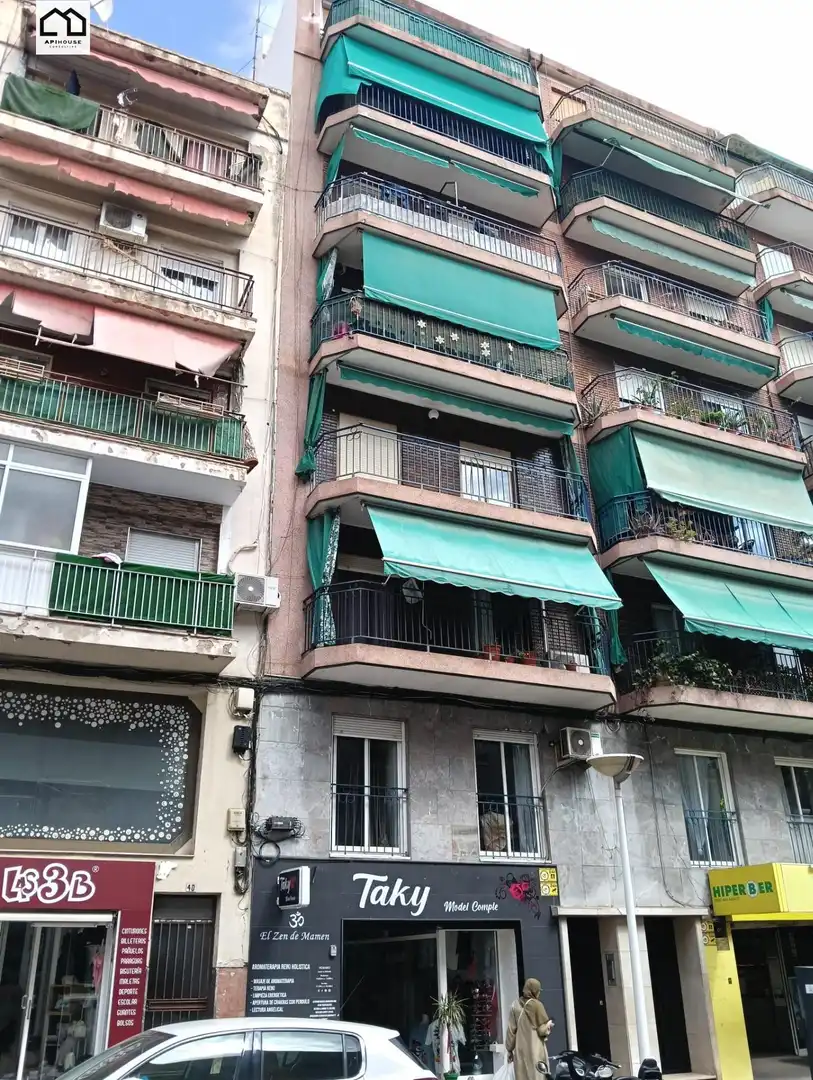 Vista exterior de Apartament de lloguer en Elche / Elx amb Terrassa, Traster i Moblat