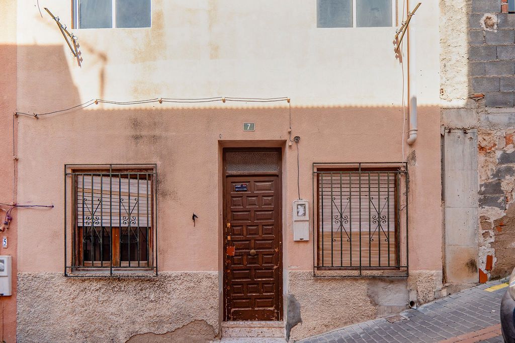 Vista exterior de Casa adosada en venda en Abarán