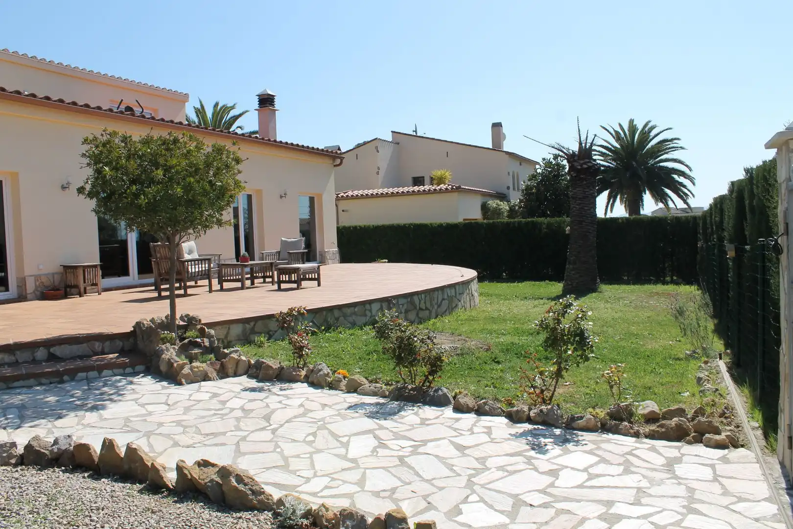 Terraza de Casa o chalet en venta en L'Estartit con Aire acondicionado, Calefacción y Jardín privado