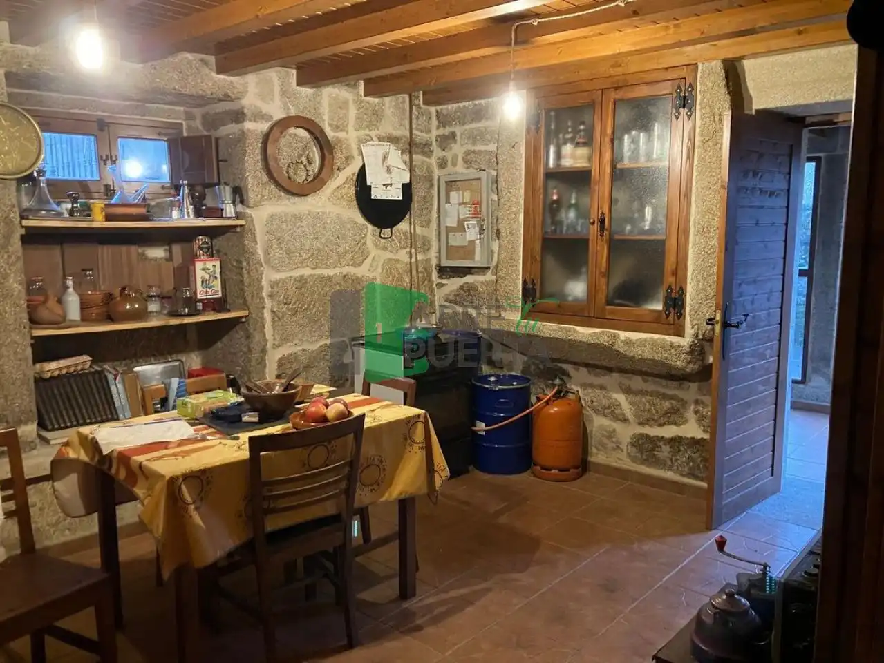 Cuina de Finca rústica en venda en Vilamarín amb Moblat
